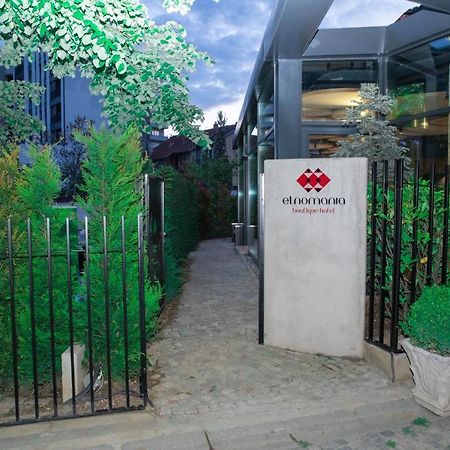 Etnomania Boutique Hotel Pristina Esterno foto