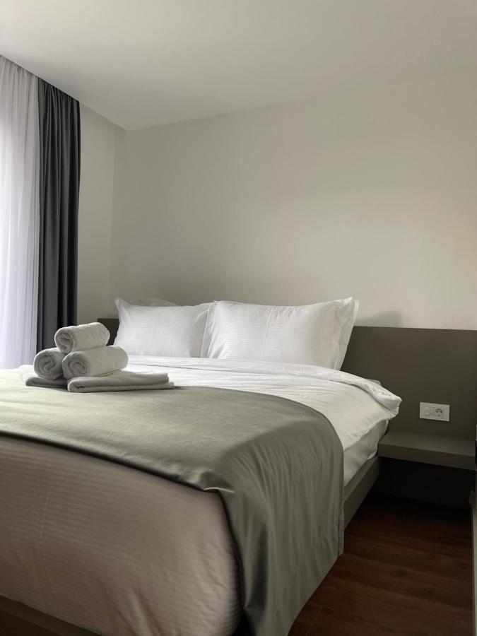 Etnomania Boutique Hotel Pristina Esterno foto